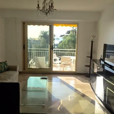 2 Chambres Pervenches Apartamento Cannes
