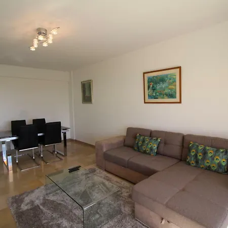 2 Chambres Pervenches * 칸느