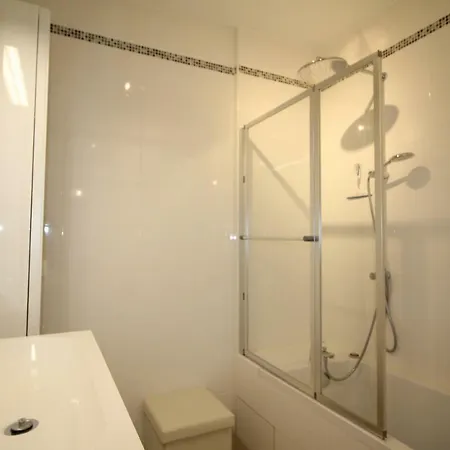 2 Chambres Pervenches * 칸느